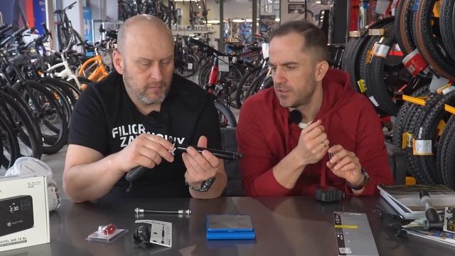 Pompka rowerowa - którą wybrać?! Najlepsze propozycje + zawody w pompowaniu!