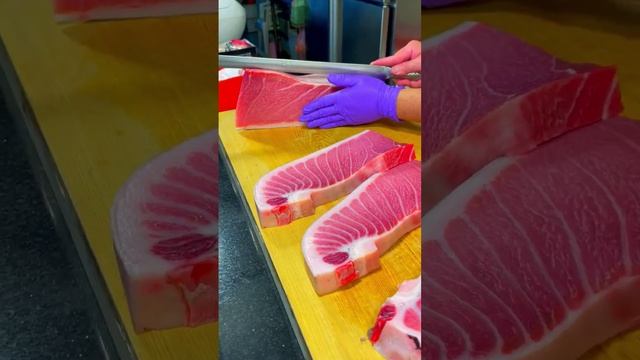 Голубой тунец