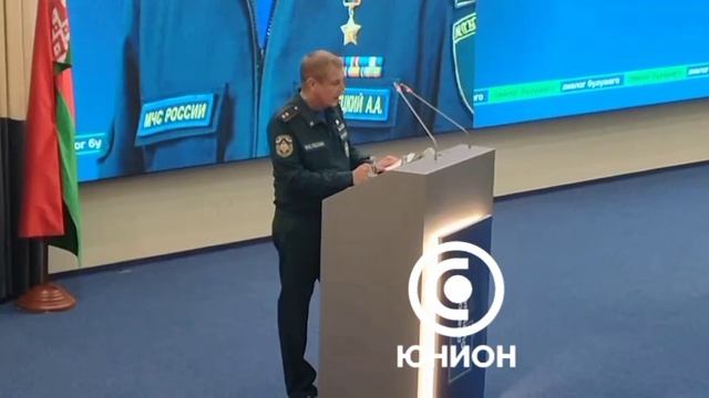 Мирное небо! Это не просто отсутствие войны. Это возможность жить, любить, мечтать, строить будущее