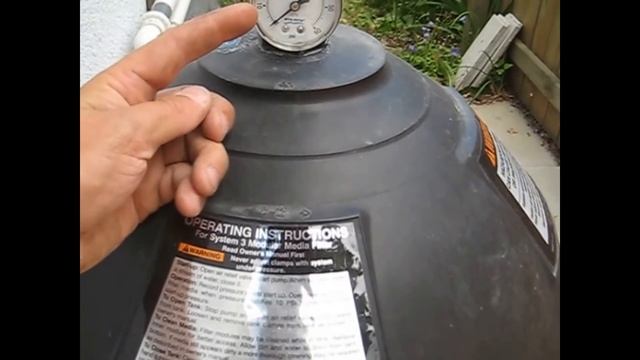What Pressure Should My Pool Filter Be At?