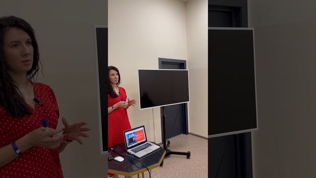 Как с помощью НЕЙРОСЕТЕЙ быстро создавать контент для социальных сетей