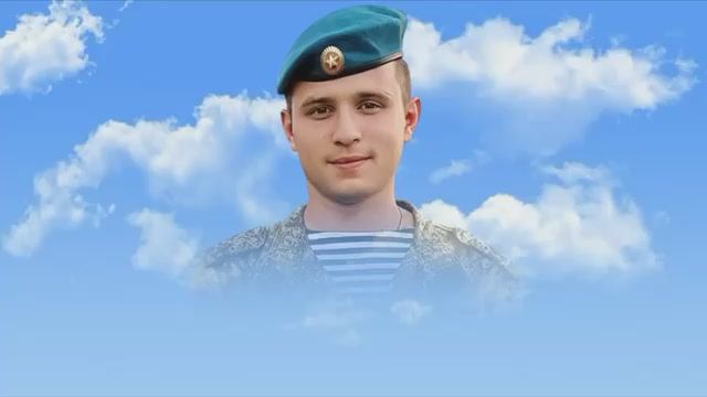 " Святой строй " Муз. Захара Ручкина, Сл. Монаха Варнавы ( Санина). 
Исполнитель - Андрей Петров.