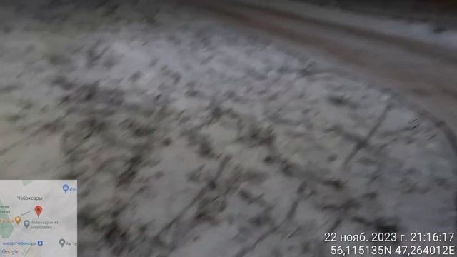 [21.11.2023г, время 21:16] г.Чебоксары, ул.Энгельса, д.50. Незаконная парковка на газоне.