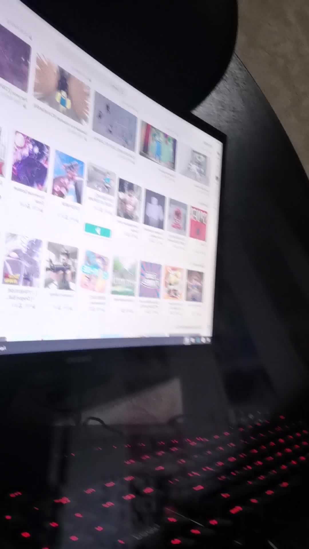 Я играю roblox