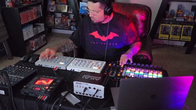 Elektron Model : Samples /// Cycles /// Ableton Live Jam