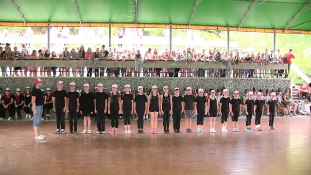 Детский лагерь Чайка (Алушта). Смотр строя и песни (2016-07-06) (03)