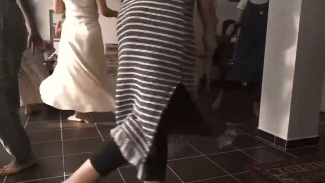 Ведущая женских кругов