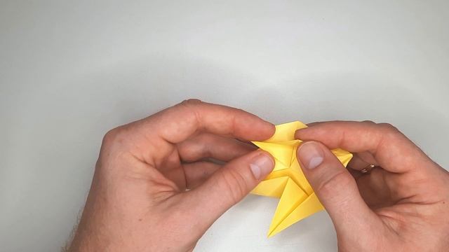 Как сделать кленовые листочки из бумаги