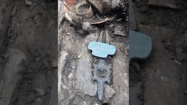 Заброшенная гробница Китая