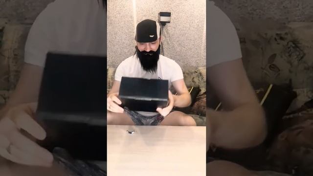 Неожиданный подарок от спонсора канала yoola #wdvstream #yoola #приколы #спонсор