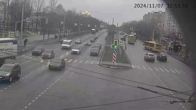 2024.11.07 Ленинргадский и Дзержинского_автобус