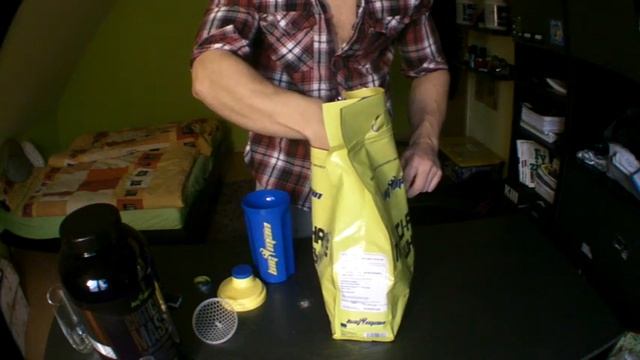 Recenze Multi-phase Whey Protein Big Man nutrition (čokoláda)