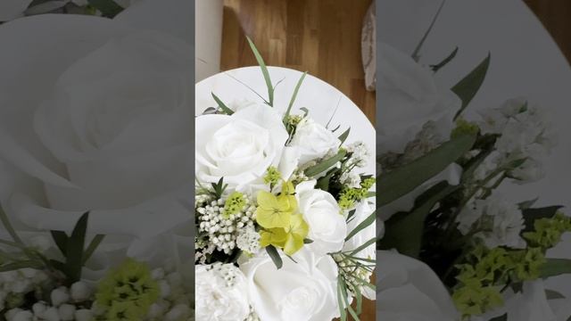 🌸 Композиция из белых роз - стабилизированные цветы 💐 #florist