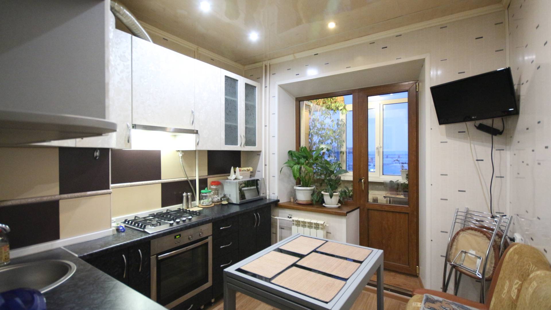 Продажа 1-к квартиры г. Новый Уренгой мкр. Юбилейный 5-6 #3856153