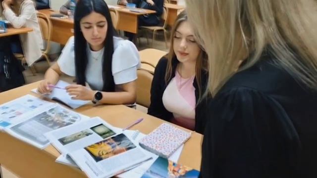 Язык и культура шагают вместе!