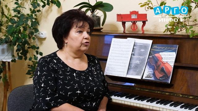 Дворец культуры отмечает юбилей. Вокальный ансамбль "Разноцветные острова"