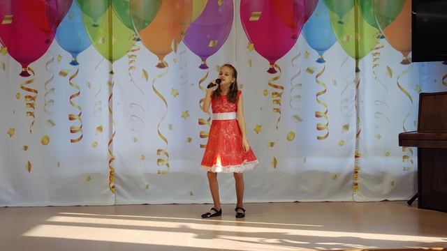 Каргапольцева Дарья Муз. и сл. К. Костин  «Одуванчик»