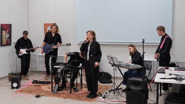 Молодежная выставка современного искусства Чувашии "Без купюр"