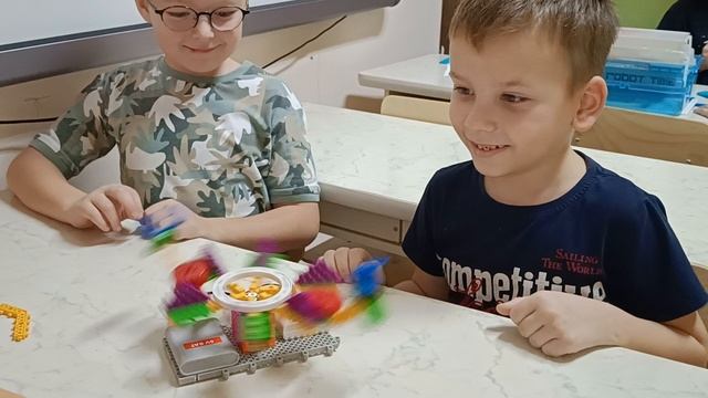 карусель 1 с авторами