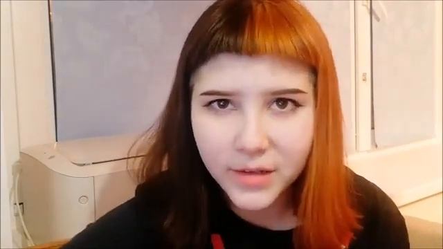 Школьница разобралась в колониальной Конституции России