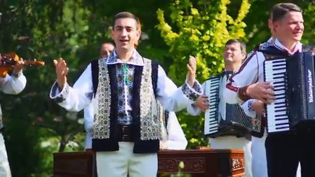 Сус пахарул!