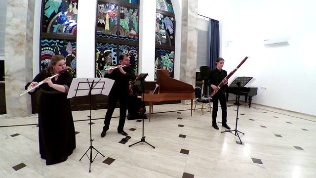 Ж.-М. Леклер "Увертюра" Исп. Елена Исаева, Виктор Хотулëв, Александр Дегасюк и Наталья Бутенко.