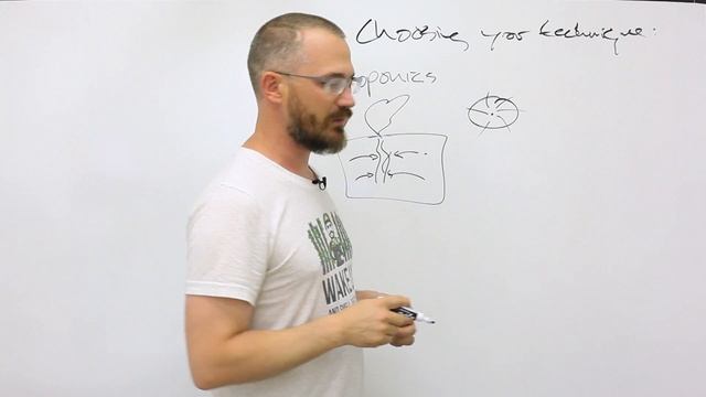 Why is clogging an issue in aeroponics?