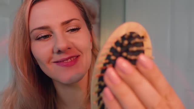 Расчесывание волос и заколочки: GentleWhispering на русском
#ASMR #АСМР #GentleWhispering