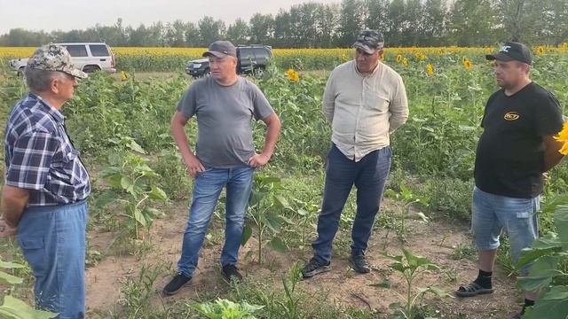 27.07. Ракиты, Михайловский р-н. Сморчков и Кухаренко.