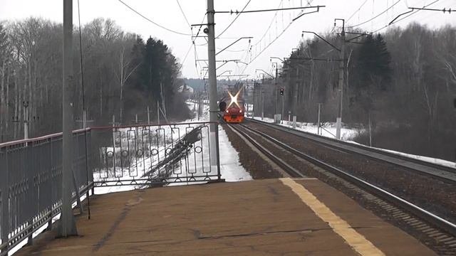 Электропоезд ЭД4М-0401 "РЭКС. Регион экспресс"