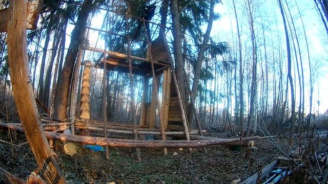 В -20 градусов. Строительство верхней части крыши, конёк. | Делаю домик #26