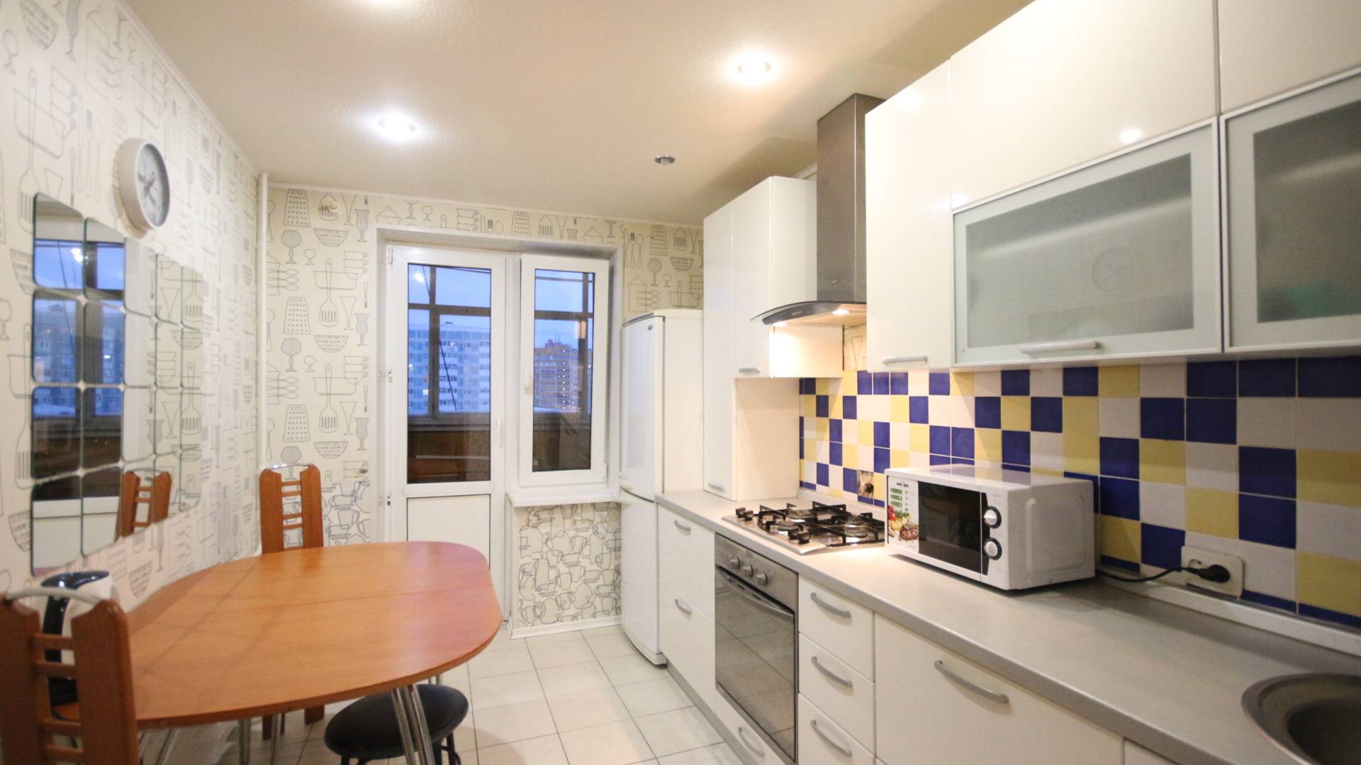 Аренда 1-к квартиры г. Новый Уренгой мкр. Восточный 1-4 #3840496