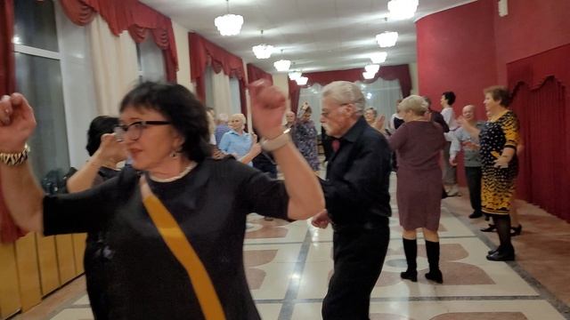 Хочу чтоб счастье длилось... 10.11.24...