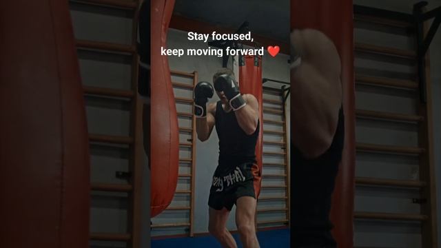 Stay focused, keep moving forward ❤️ #motivation #believeyourself #gymlife #selfconfidence
