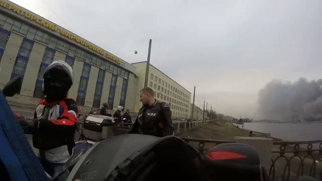 Горит "Невская мануфактура"