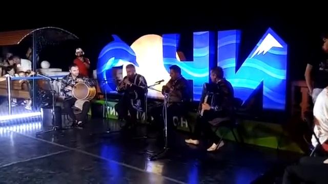 Музыка закатов.Коллектив «Амшен»