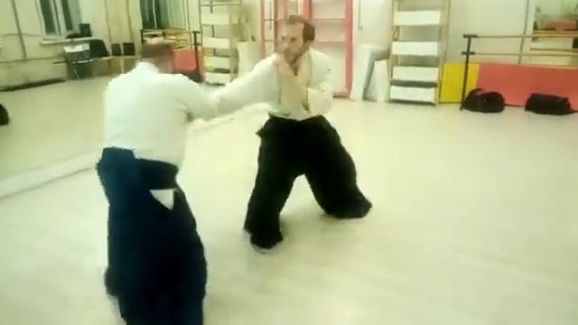 Формы разбаланса и контроля в техниках икке, омоэ и ура. Martial arts, Sinten,