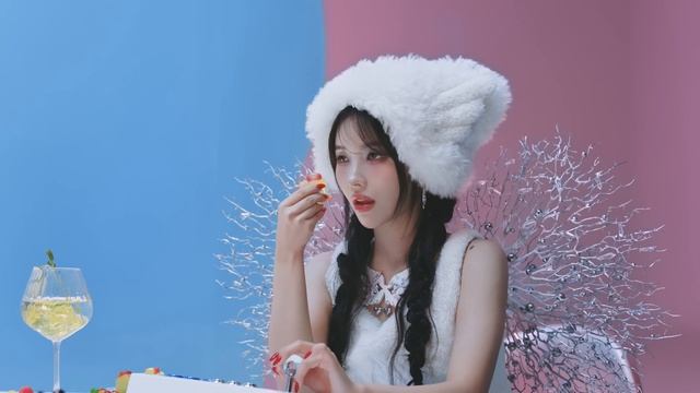 비비 (BIBI) - Sugar Rush Official M⧸V