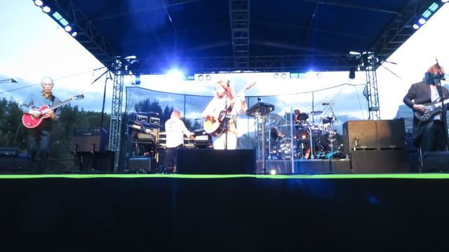 Yes - Don't Kill the Whale LIVE- August 30, 2015 - Denver Botanic Gardens