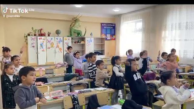 танце деток весело как.