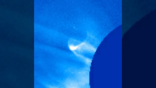 SUN - ENERGY PLASMA? OR GIANT OBJECT??