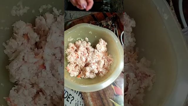 Вареники с квашеной капустой и салом