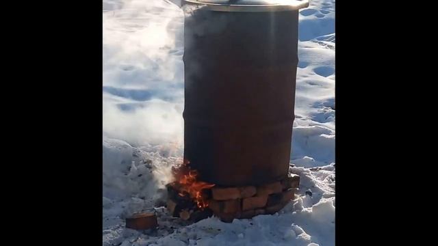 Коптим фазана и кусочек сала.