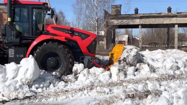 Бульдозерный гидроповоротный отвал на КИРОВЕЦ К-7М с силосной решёткой