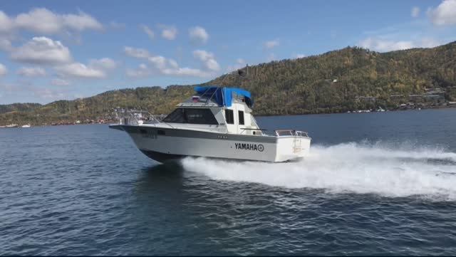 Скоростной катер Адам на Байкале