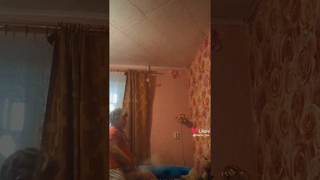 Like_7434784515943499705.mp4