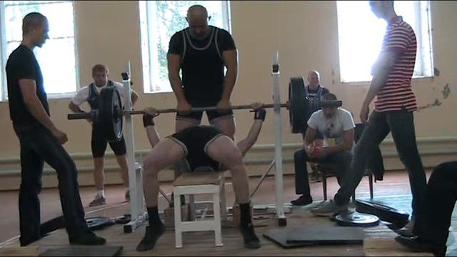 MOV010