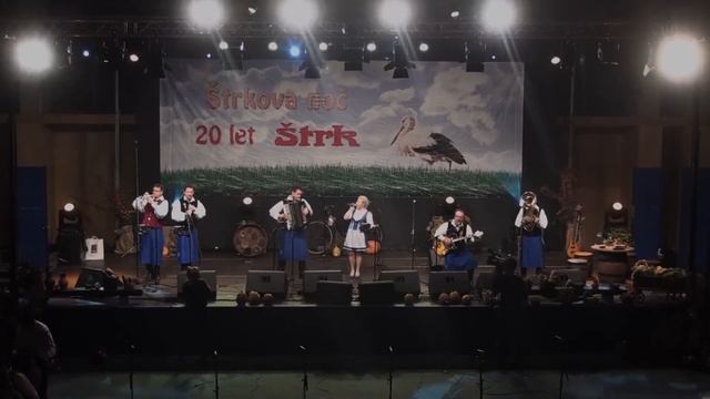 Zavrti me - Ansambel Štrk (LIVE)