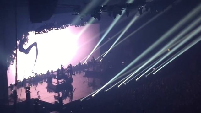 Quand C'est-Stromae live Milano@Mediolanum Forum Assago