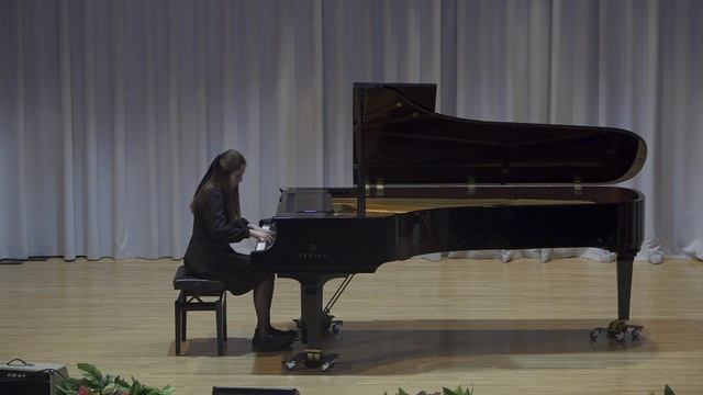 Алешина Анна
Д. Шостакович "Прелюдия"
М.Глинка "Ноктюрн"